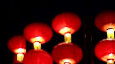 春节裕后街夜晚喜庆大红灯笼实拍视频视频的预览图